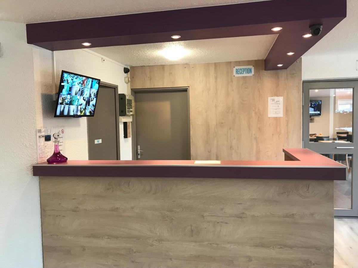 Hotel Du Stade Ex Kyriad Direct Lille Est Stade Pierre Mauroy Villeneuve-d'Ascq Eksteriør billede