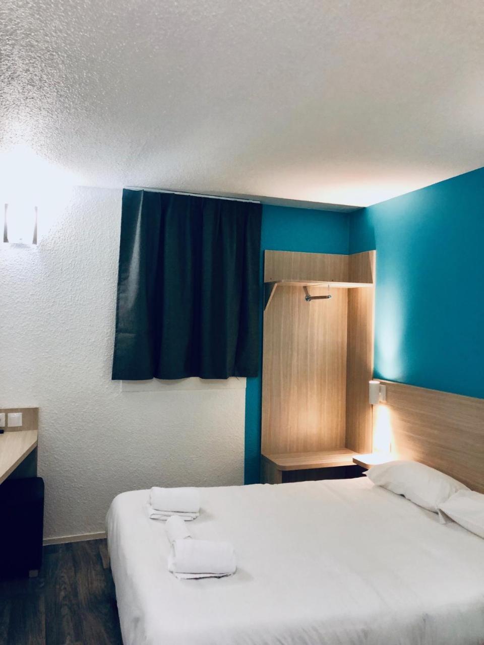 Hotel Du Stade Ex Kyriad Direct Lille Est Stade Pierre Mauroy Villeneuve-d'Ascq Eksteriør billede