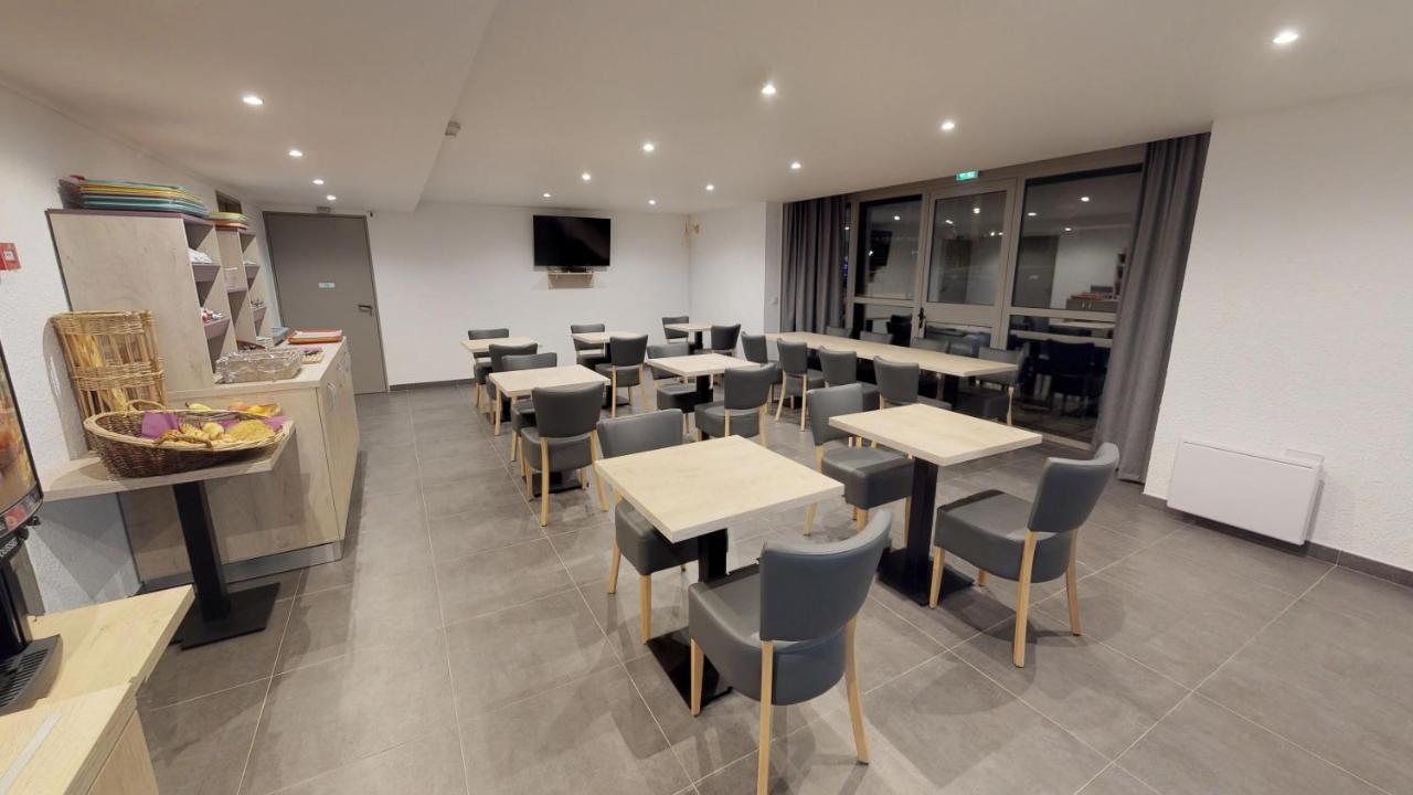Hotel Du Stade Ex Kyriad Direct Lille Est Stade Pierre Mauroy Villeneuve-d'Ascq Eksteriør billede